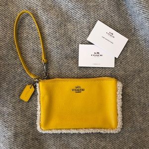 NWOT Coach Small Wristlet